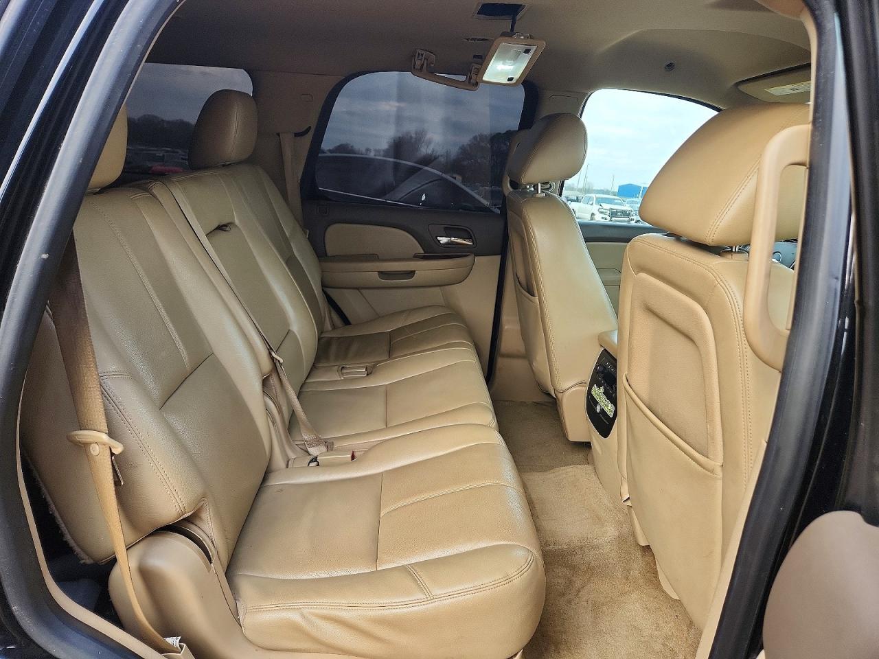 2013 Chevrolet Tahoe C1500 Lt - zdjęcie 11