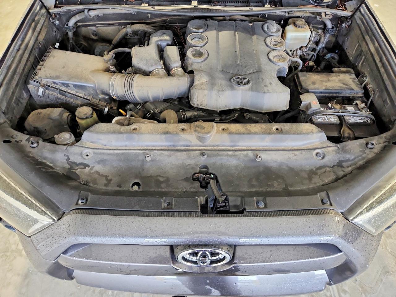 2014 Toyota 4Runner Sr5 - zdjęcie 12