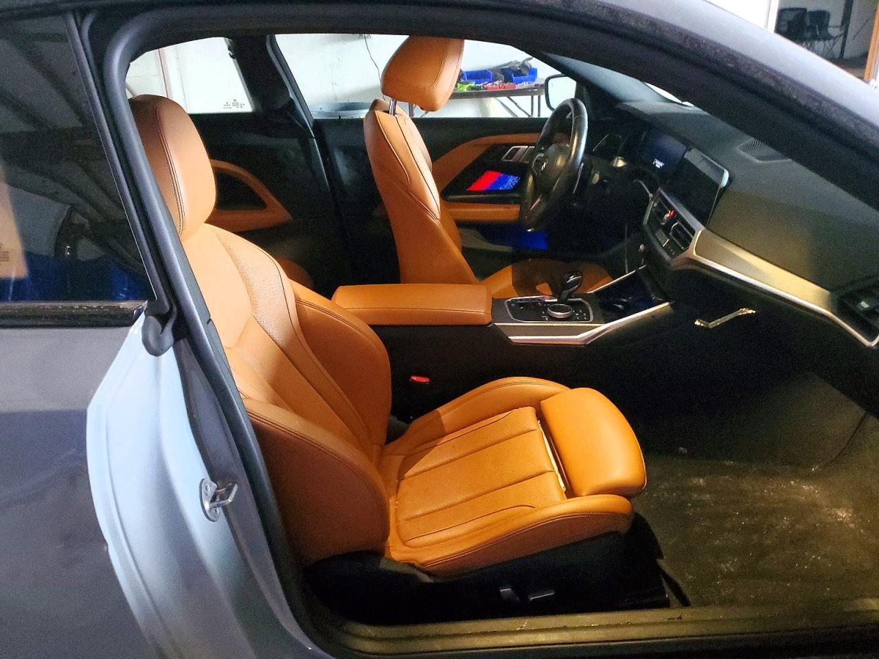 2022 BMW M240Xi - zdjęcie 10