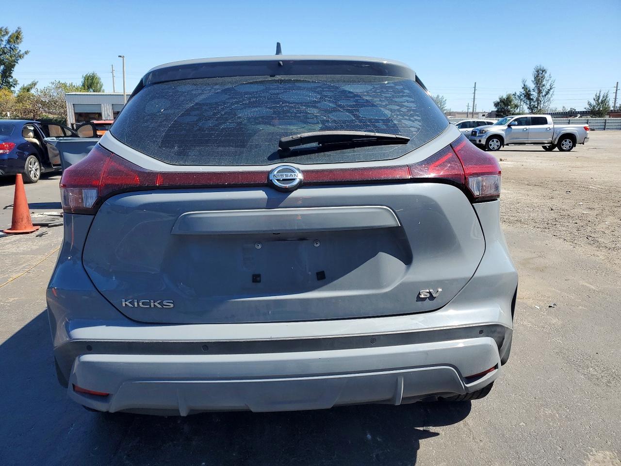 2021 Nissan Kicks Sv - zdjęcie 6