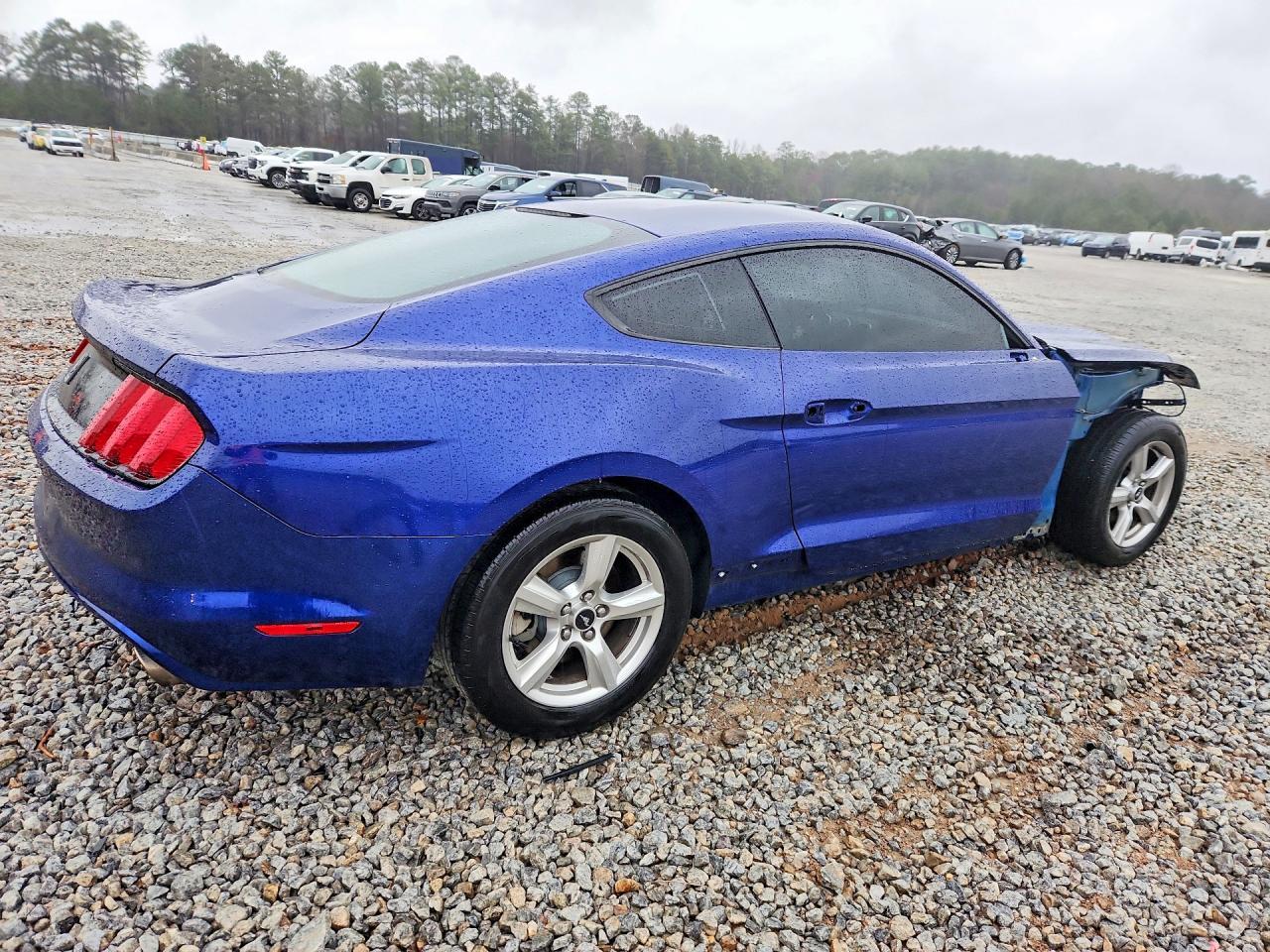 2015 Ford Mustang - zdjęcie 3