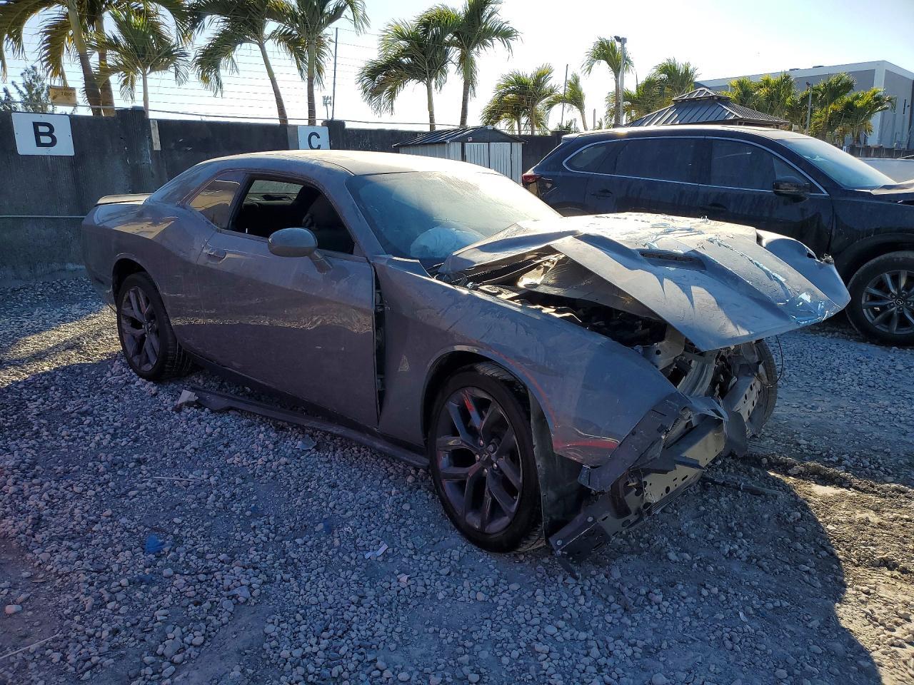 2023 Dodge Challenger Sxt - zdjęcie 4
