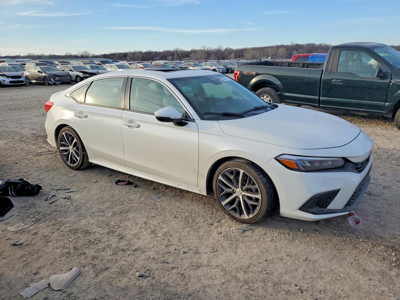 2024 Honda Civic Touring - zdjęcie 4