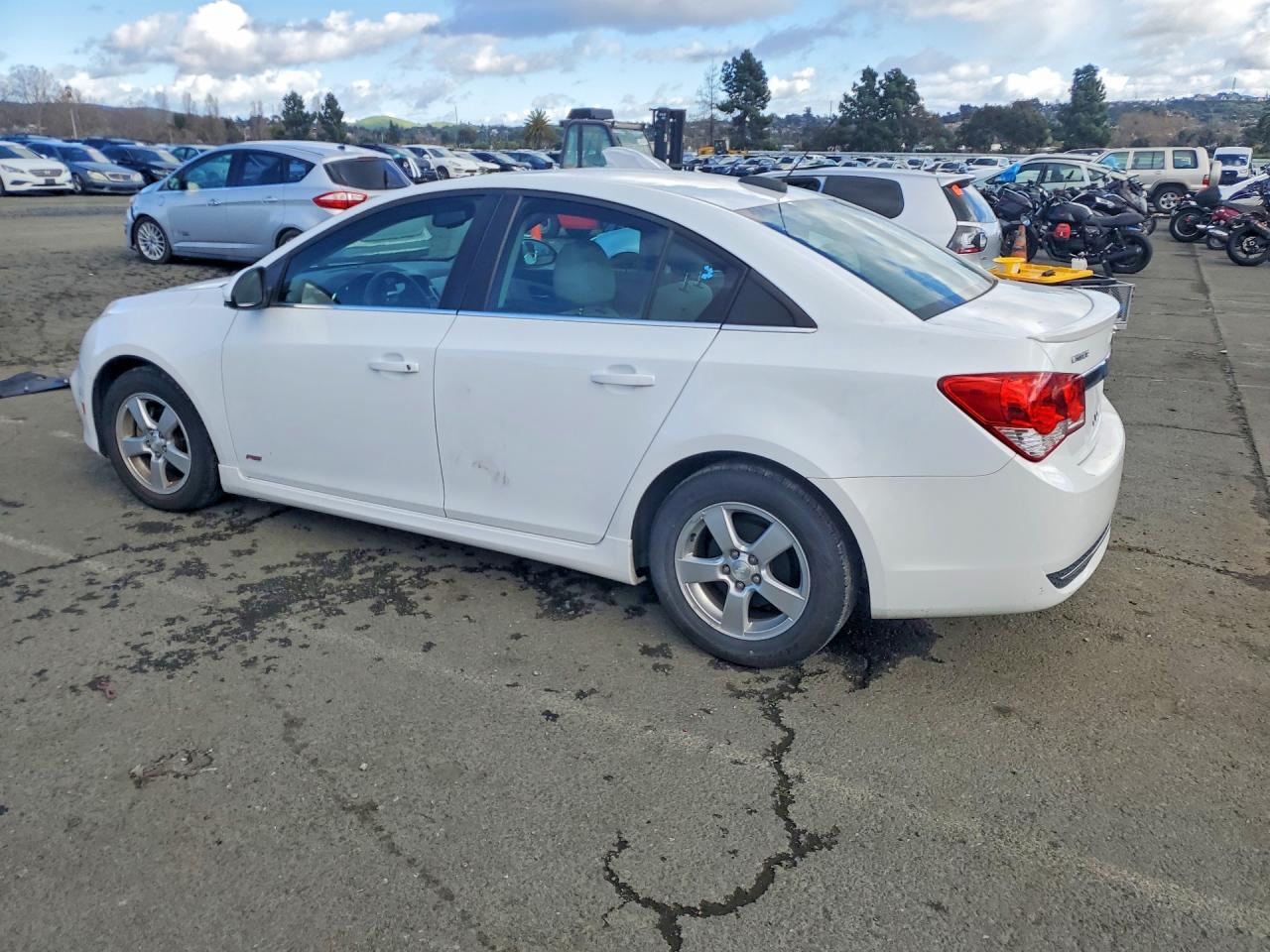 2015 Chevrolet Cruze Lt - zdjęcie 2