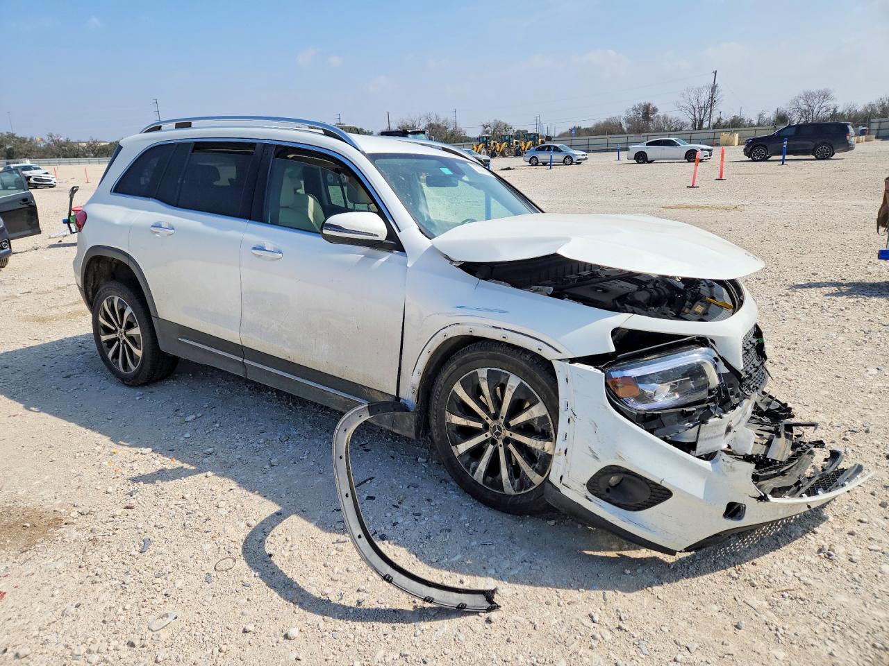 2021 Mercedes-Benz Glb 250 - zdjęcie 4