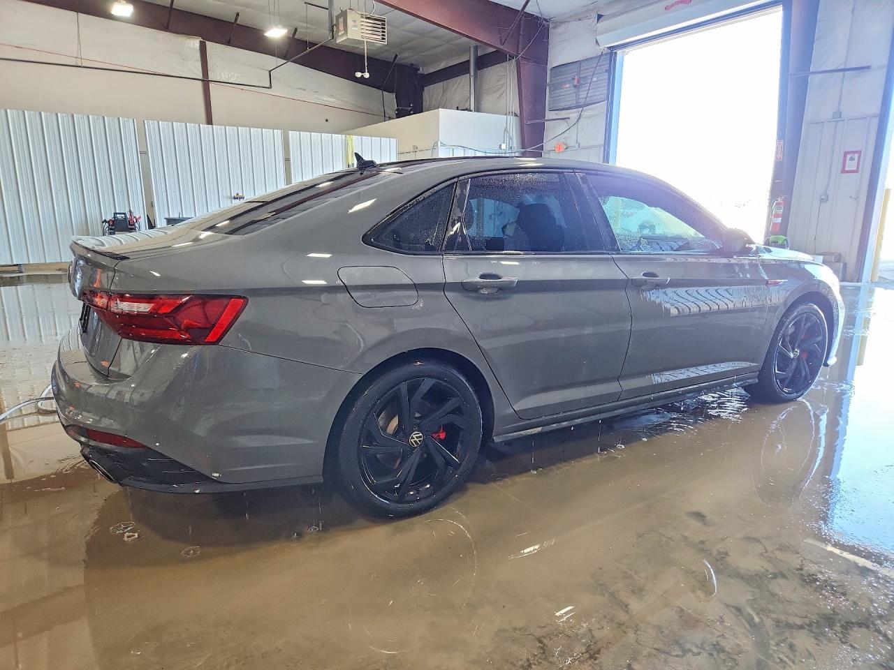 2023 Volkswagen Jetta Gli Autobahn - zdjęcie 3