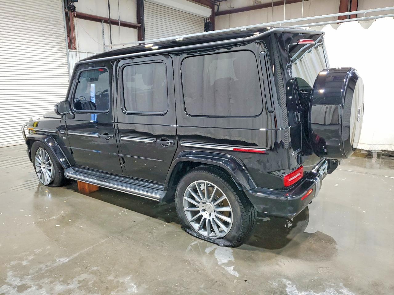 2023 Mercedes-Benz G 550 - zdjęcie 2