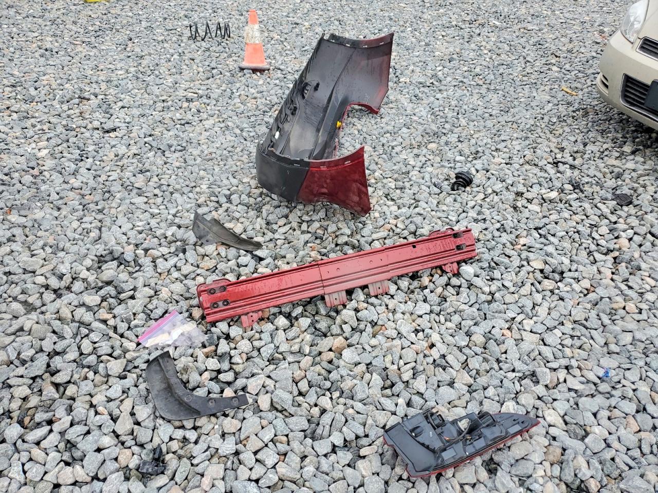 2020 Nissan Rogue Sport S - zdjęcie 12