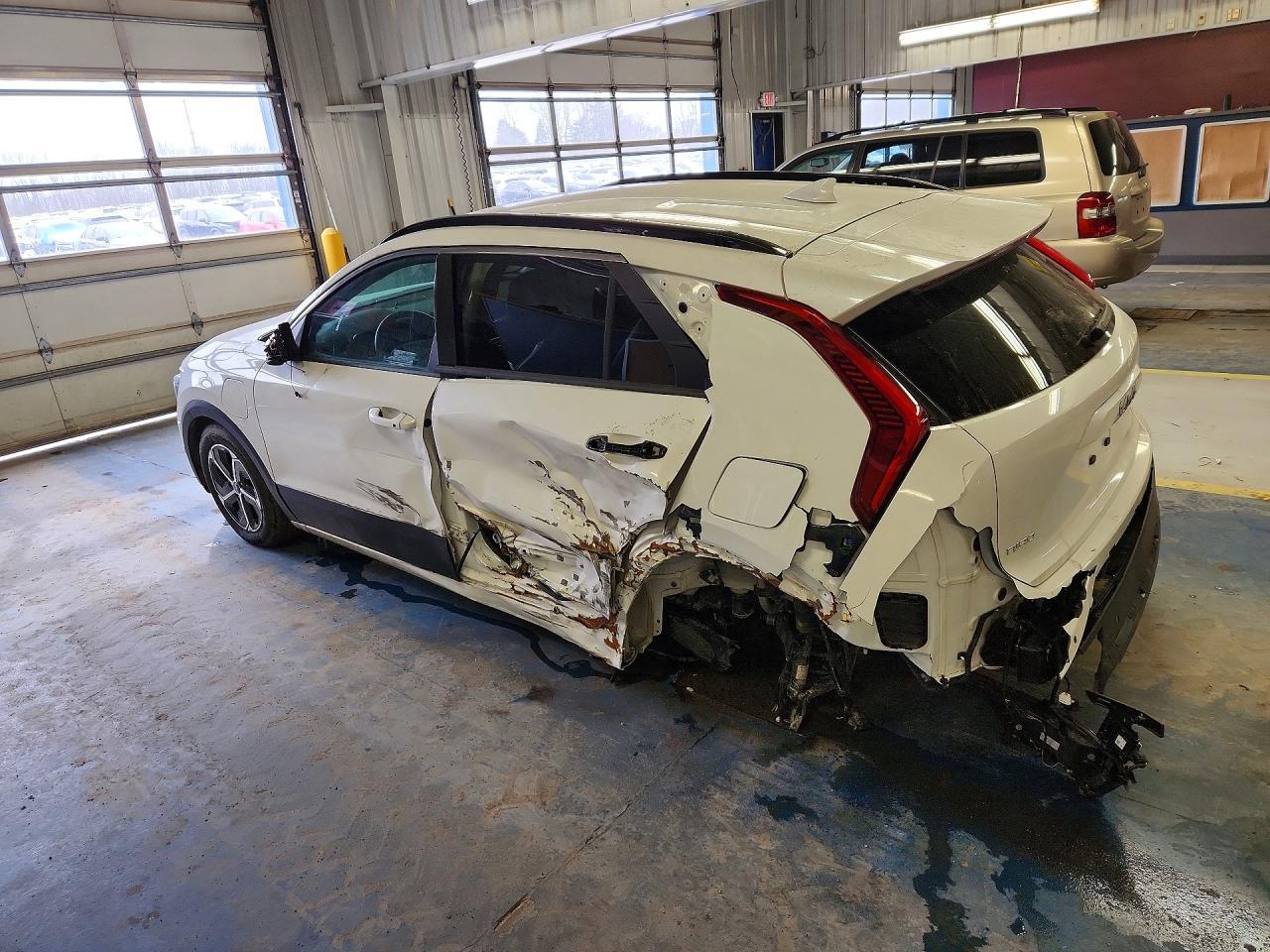 2024 Kia Niro Plug-In Hybrid Ex - zdjęcie 2