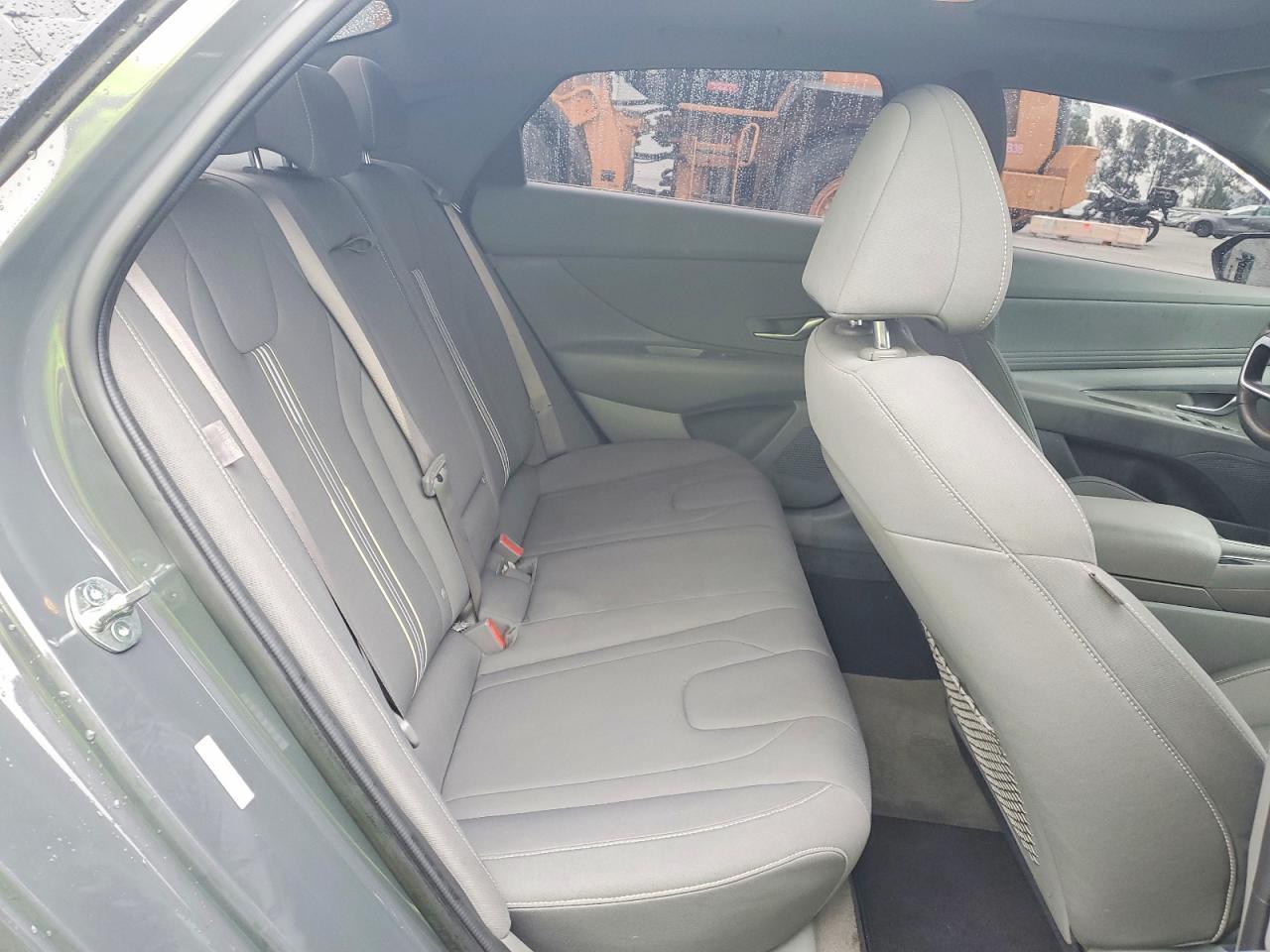 2024 Hyundai Elantra Sel - zdjęcie 10