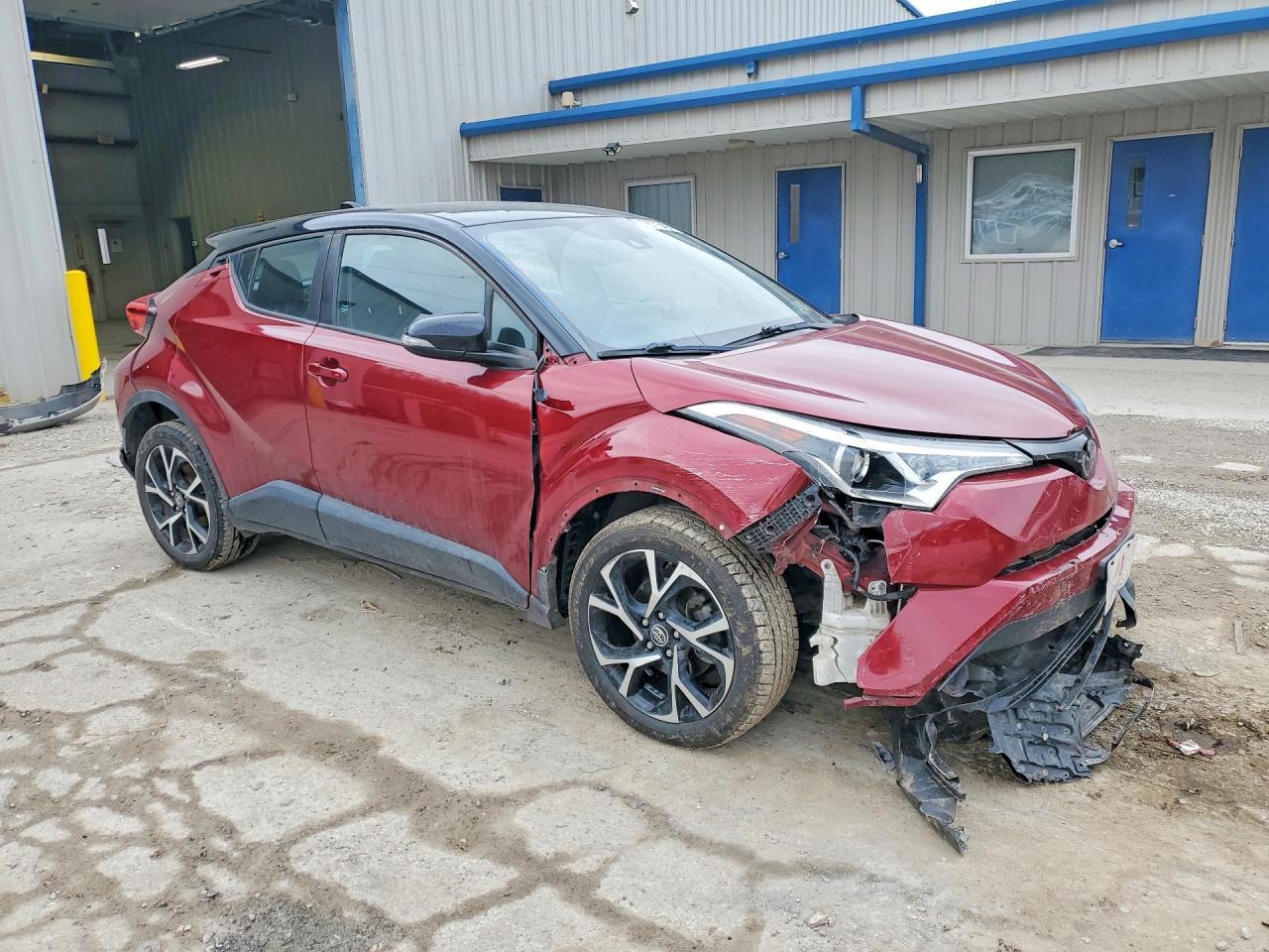 2019 Toyota C-Hr Xle - zdjęcie 4