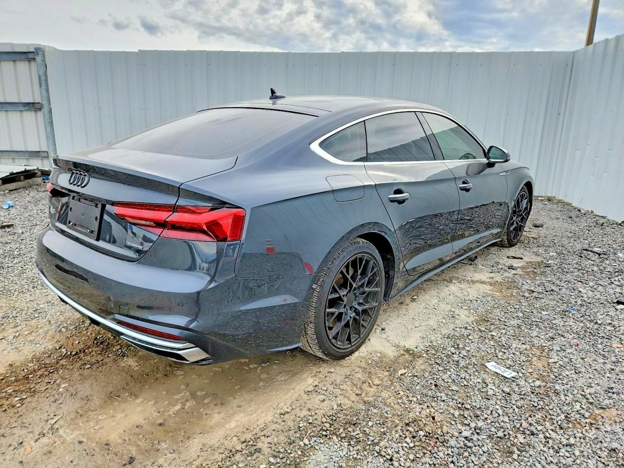 2020 Audi A5 Premium Plus - zdjęcie 3