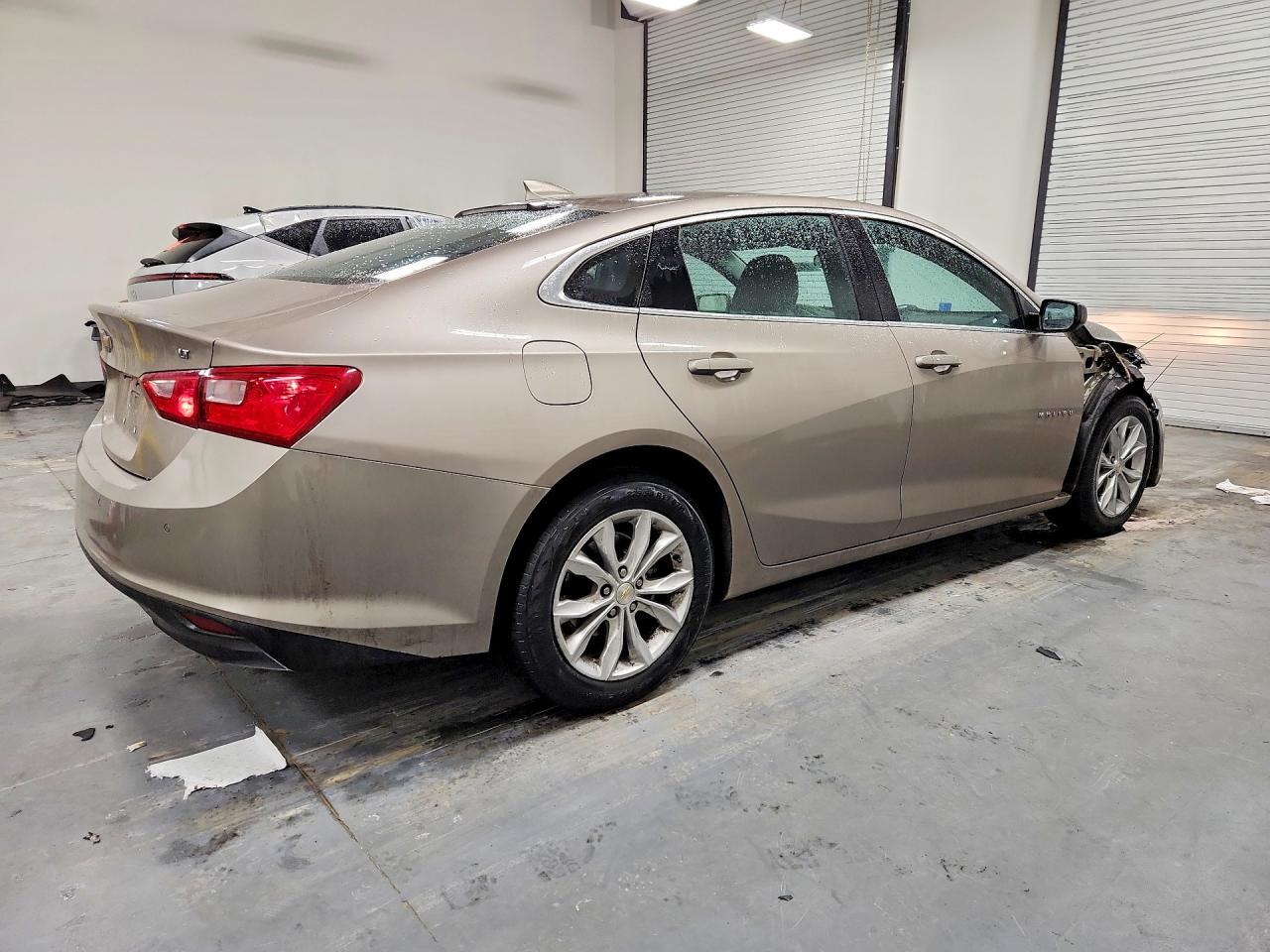 2024 Chevrolet Malibu Lt - zdjęcie 3