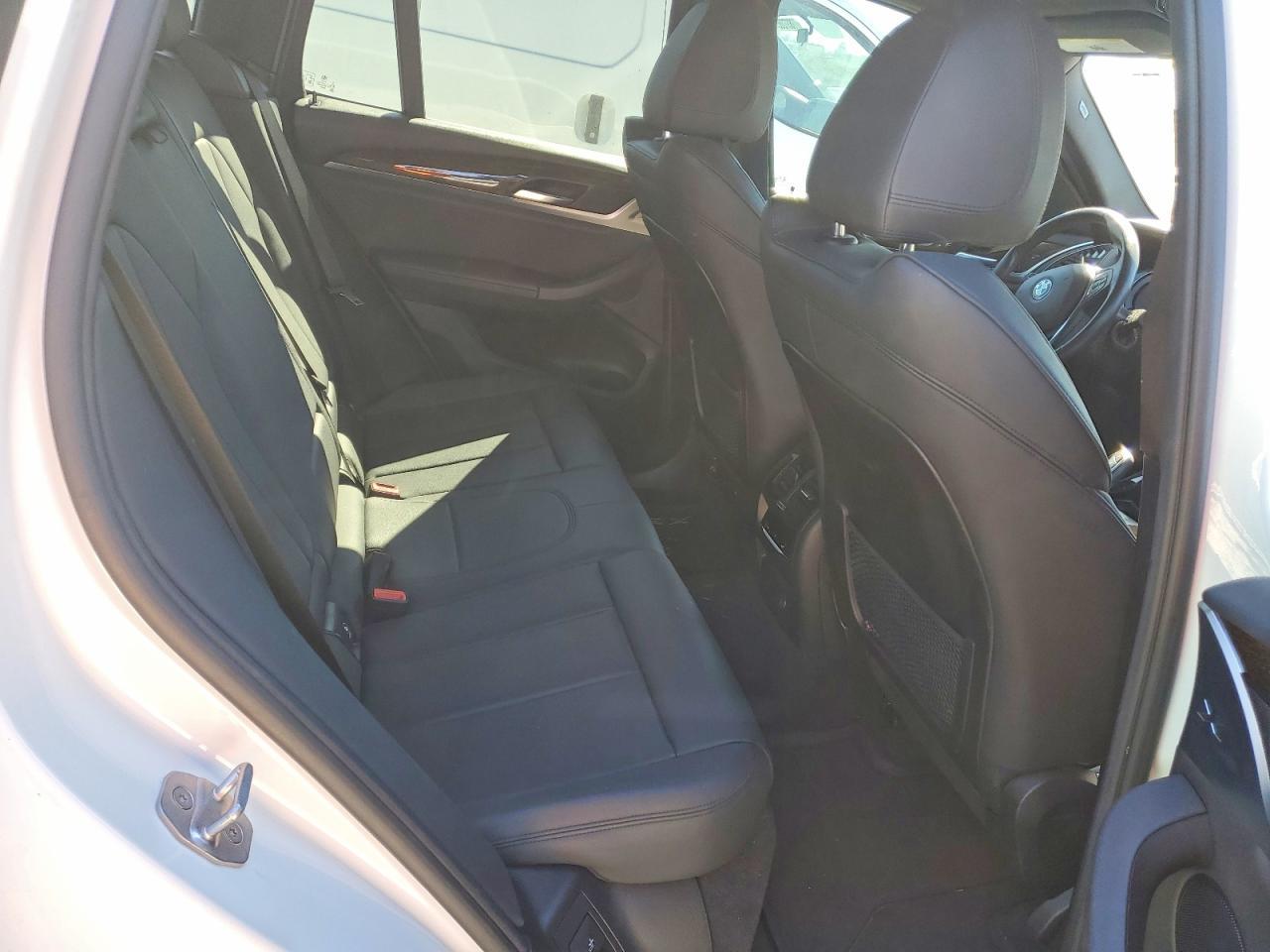 2019 BMW X3 Sdrive30I - zdjęcie 11