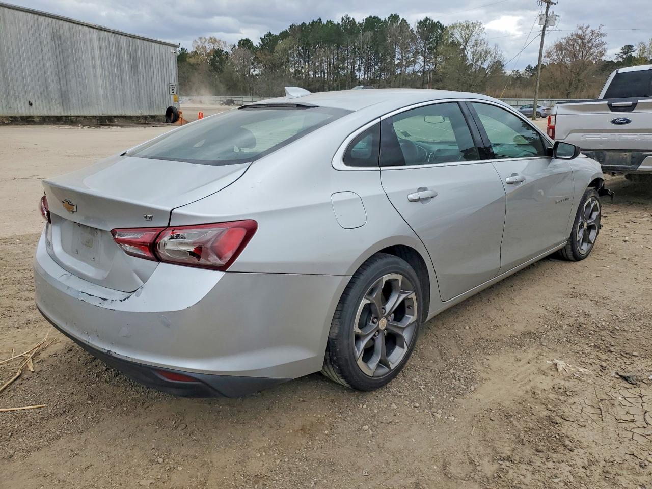 2022 Chevrolet Malibu Lt - zdjęcie 3