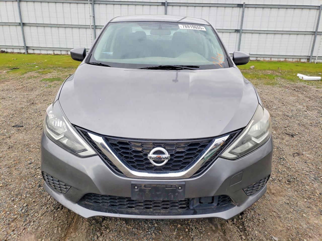 2019 Nissan Sentra S - zdjęcie 5
