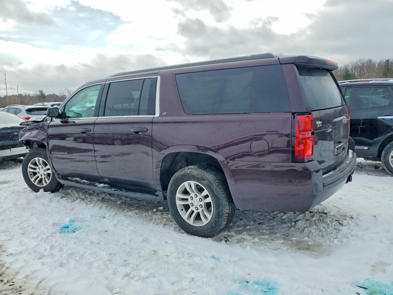 2017 Chevrolet Suburban K1500 Lt - zdjęcie 2