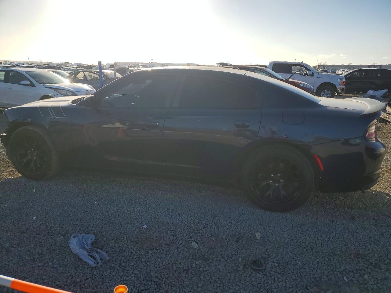 2015 Dodge Charger Se - zdjęcie 2