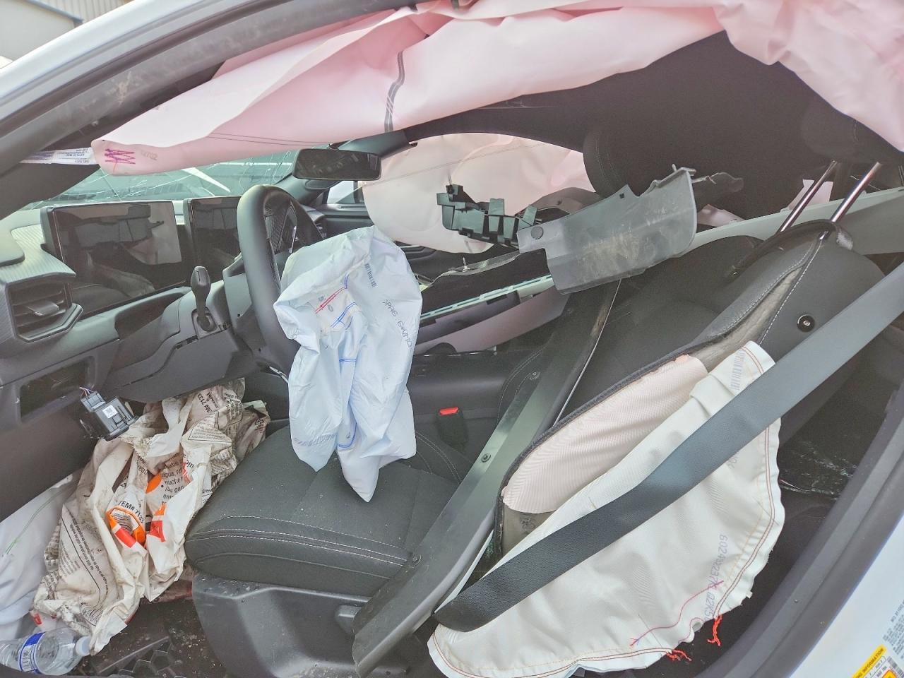 2026 Ford Mustang Gt - zdjęcie 7