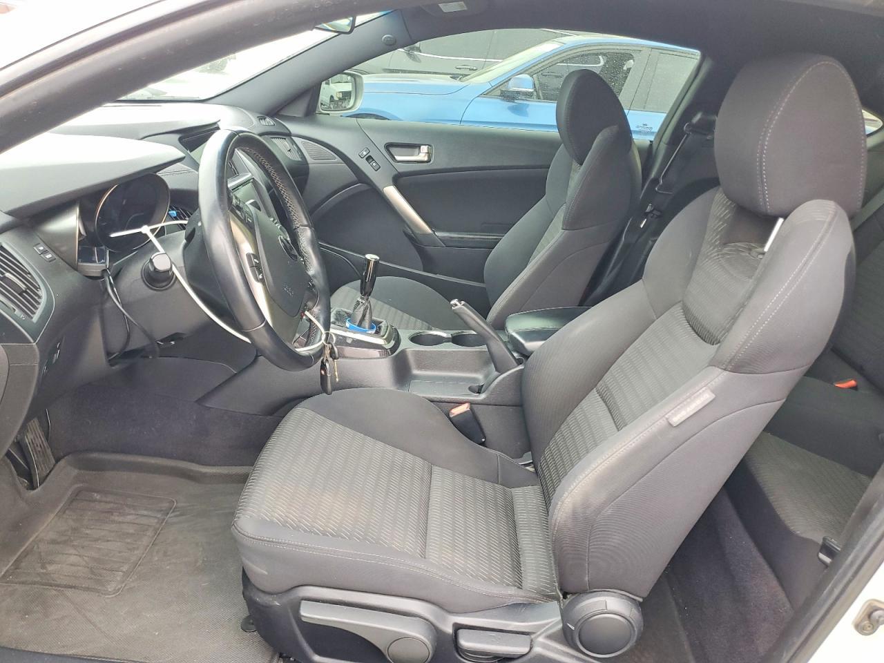 2013 Hyundai Genesis Coupe 2.0T - zdjęcie 7