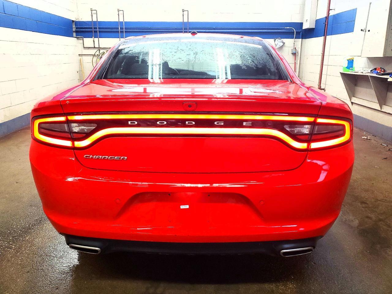 2022 Dodge Charger Sxt - zdjęcie 6