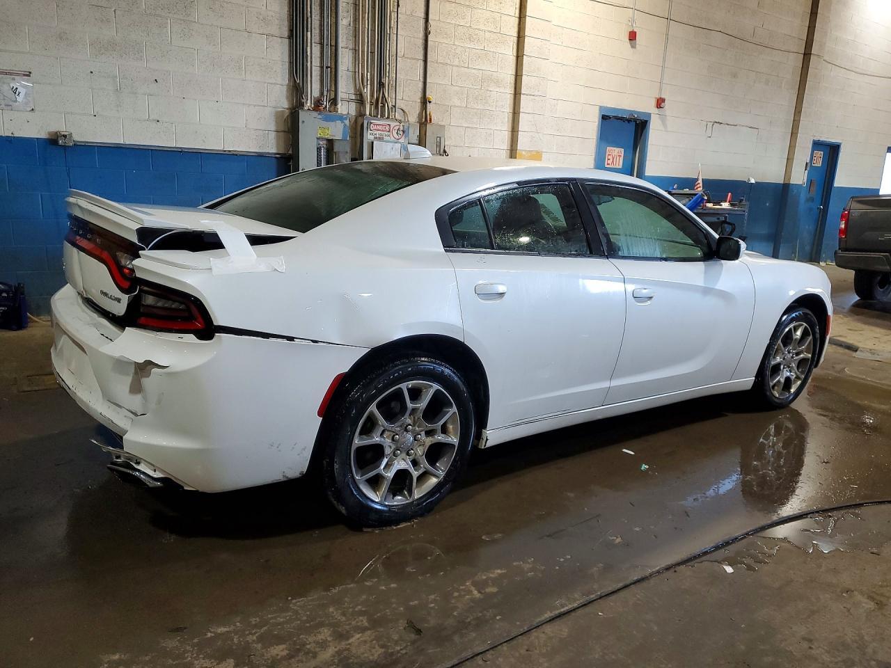 2016 Dodge Charger Sxt - zdjęcie 3