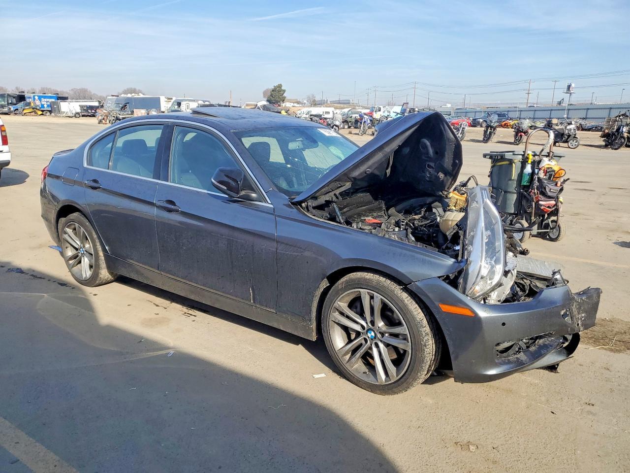 2015 BMW 335 - zdjęcie 4
