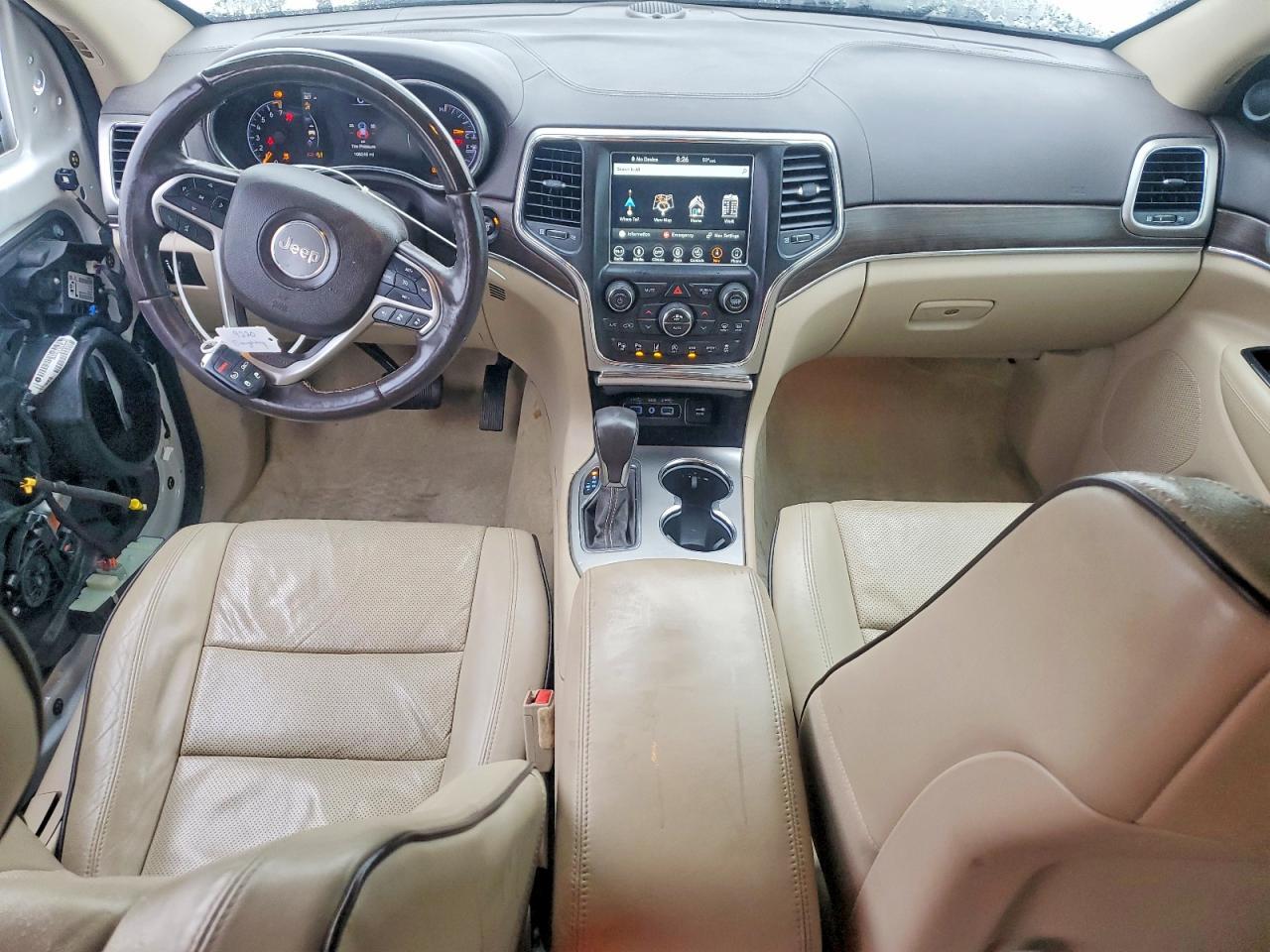 2018 Jeep Grand Cherokee Overland - zdjęcie 8