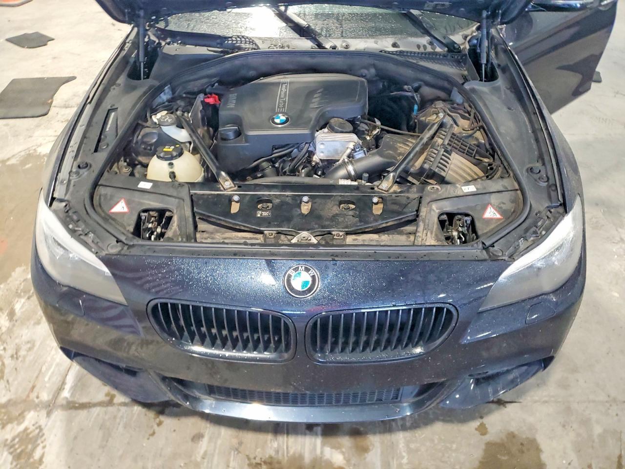 2016 BMW 528 I - zdjęcie 11