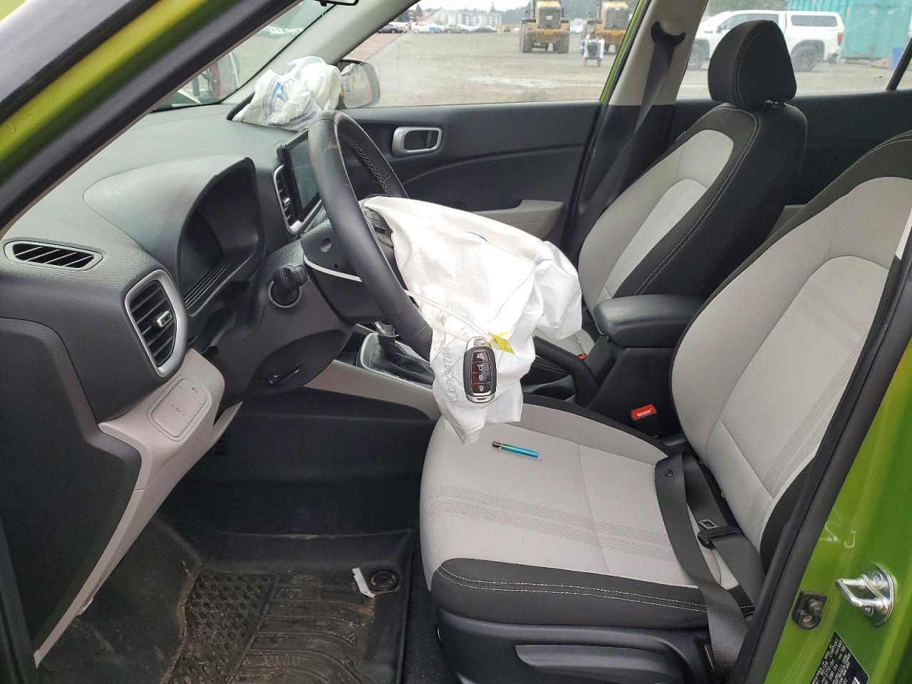 2024 Hyundai Venue Sel - zdjęcie 7