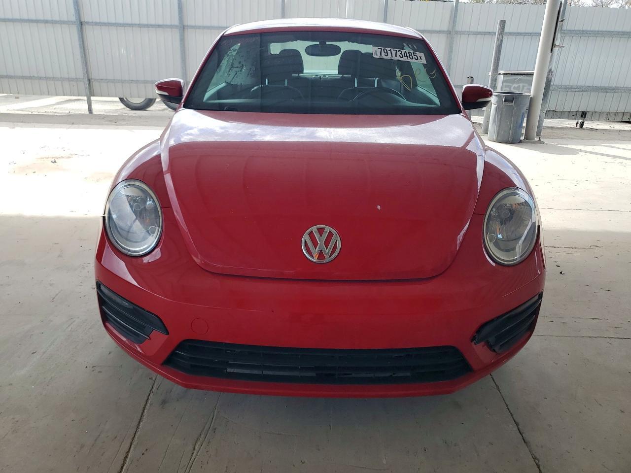 2019 Volkswagen Beetle S - zdjęcie 5