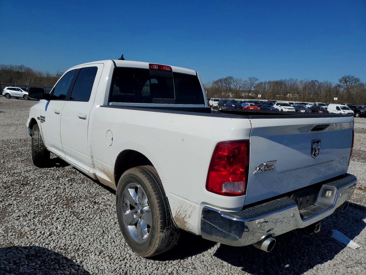 2019 Ram 1500 Classic Slt - zdjęcie 2