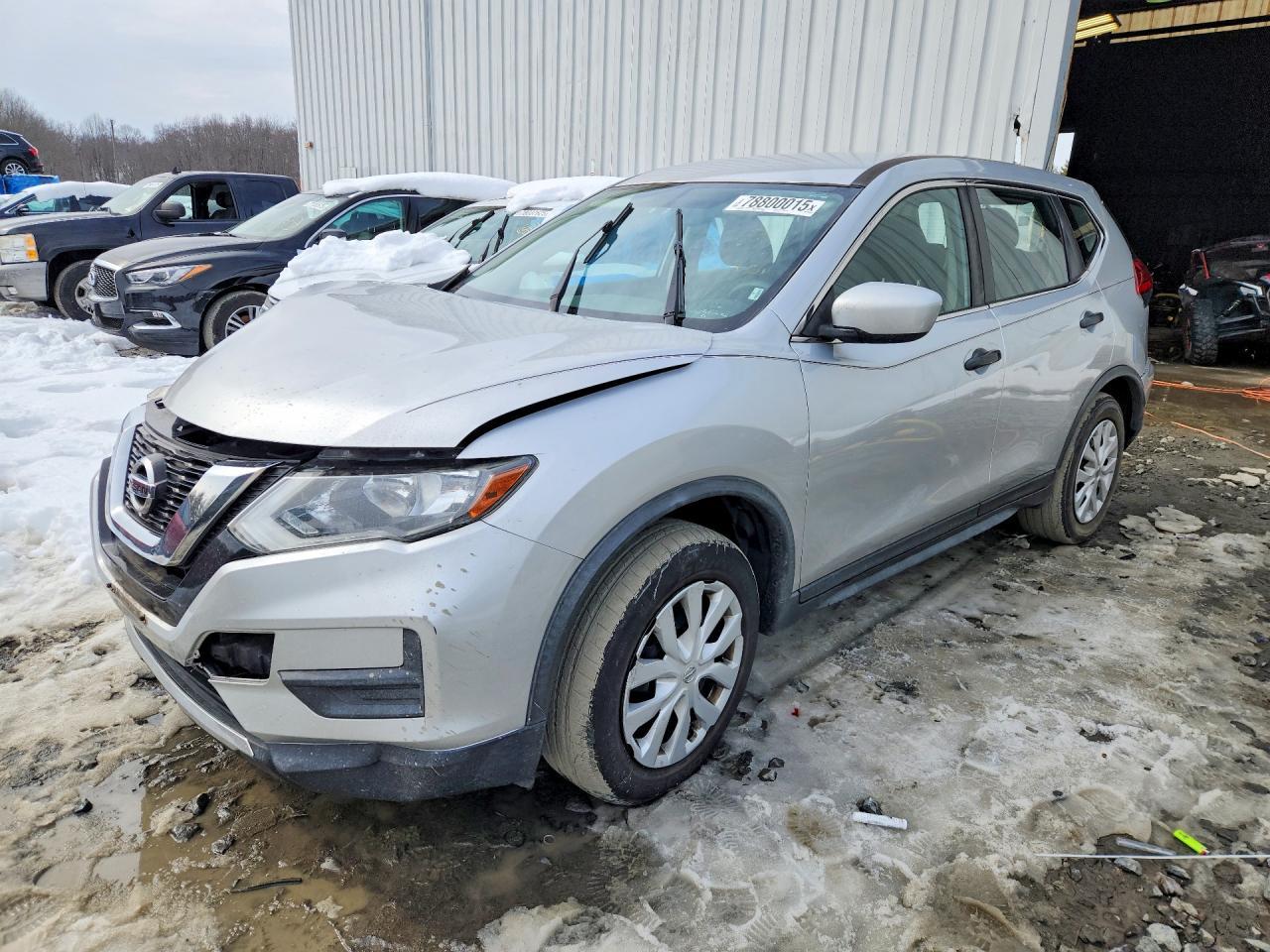 2017 Nissan Rogue S - zdjęcie główne