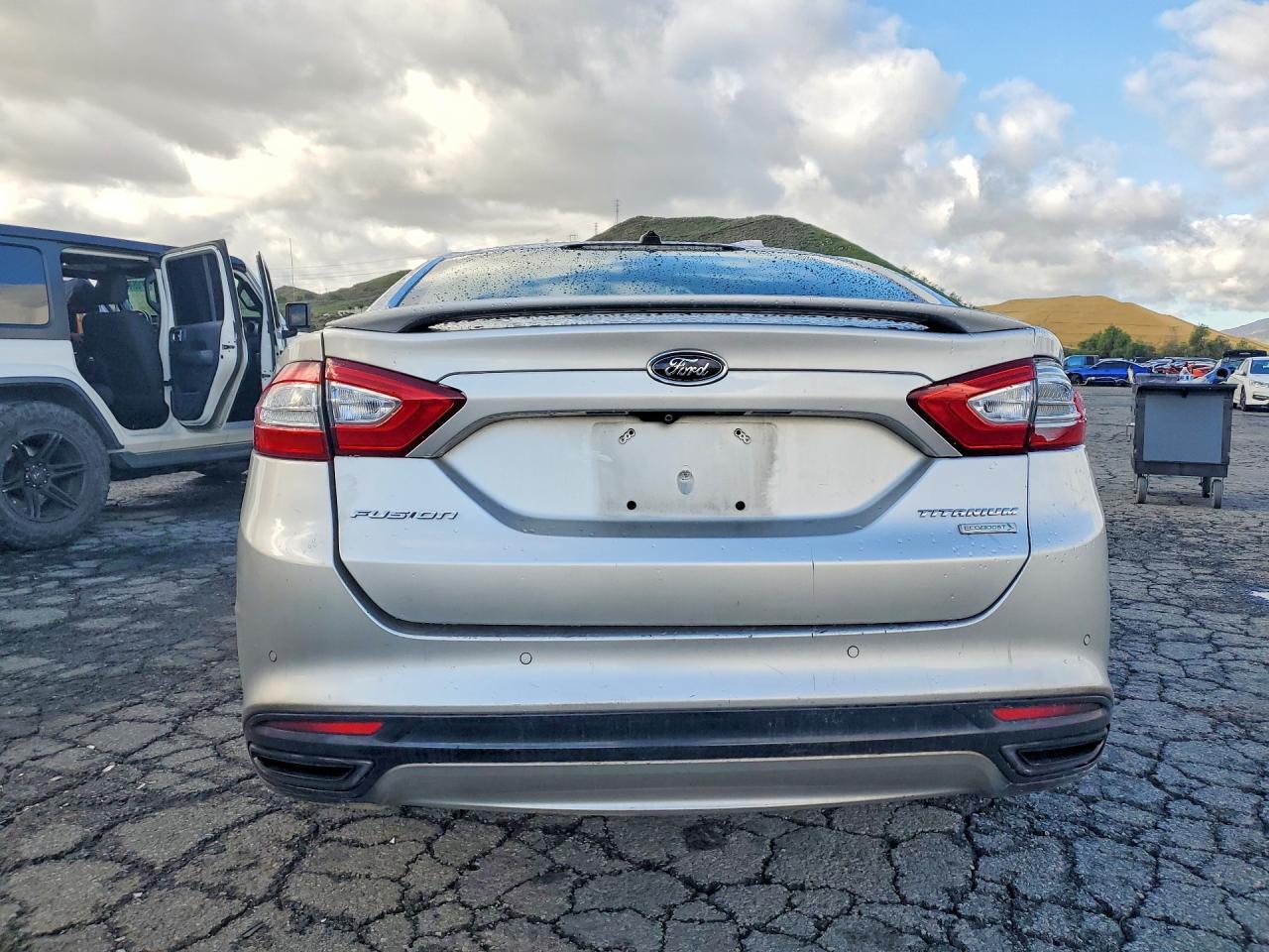2014 Ford Fusion Titanium - zdjęcie 6