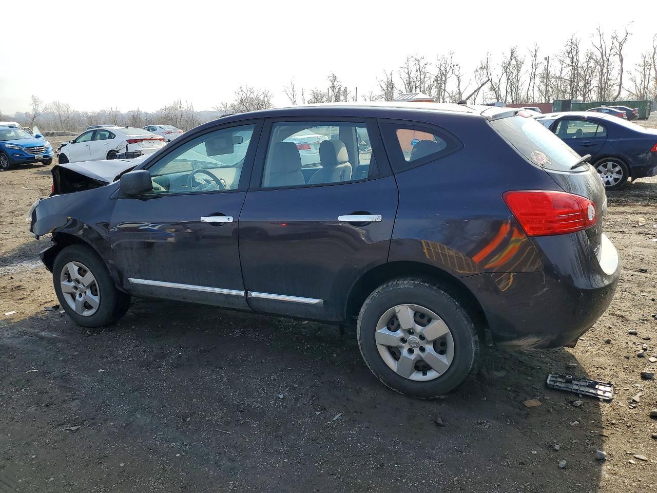 2014 Nissan Rogue Select S - zdjęcie 2