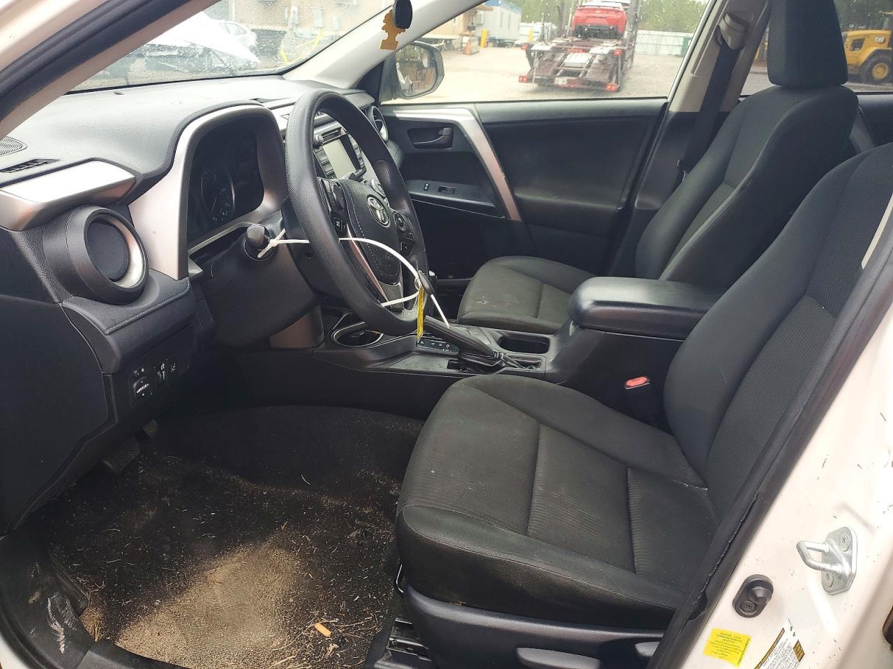 2017 Toyota Rav4 Le - zdjęcie 7