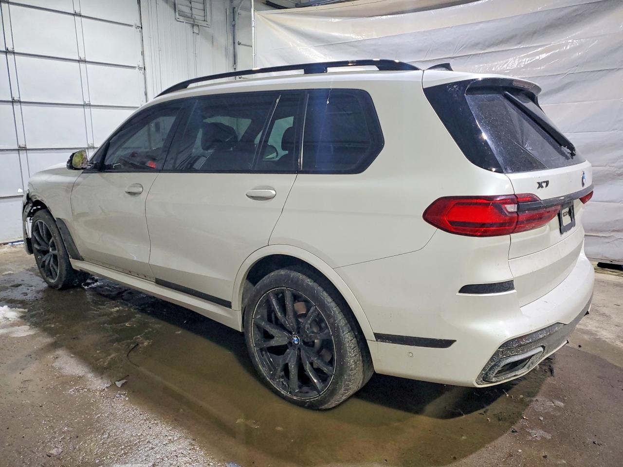 2019 BMW X7 xDrive50I - zdjęcie 2