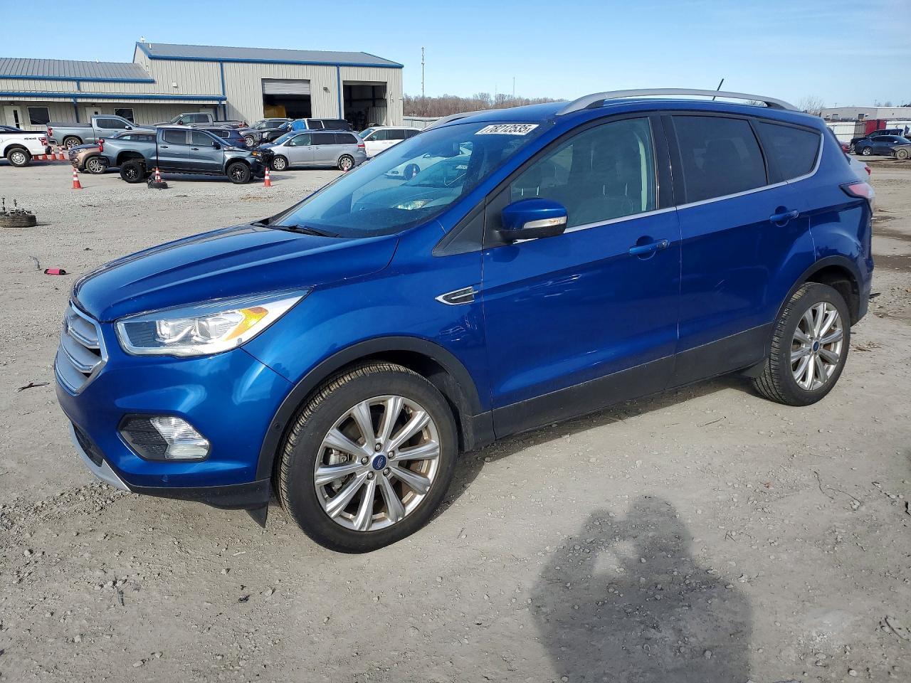 2018 Ford Escape Titanium - zdjęcie główne