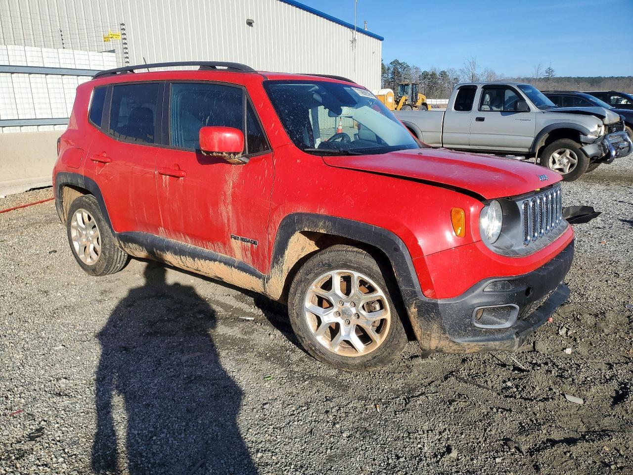 2015 Jeep Renegade Latitude - zdjęcie 4