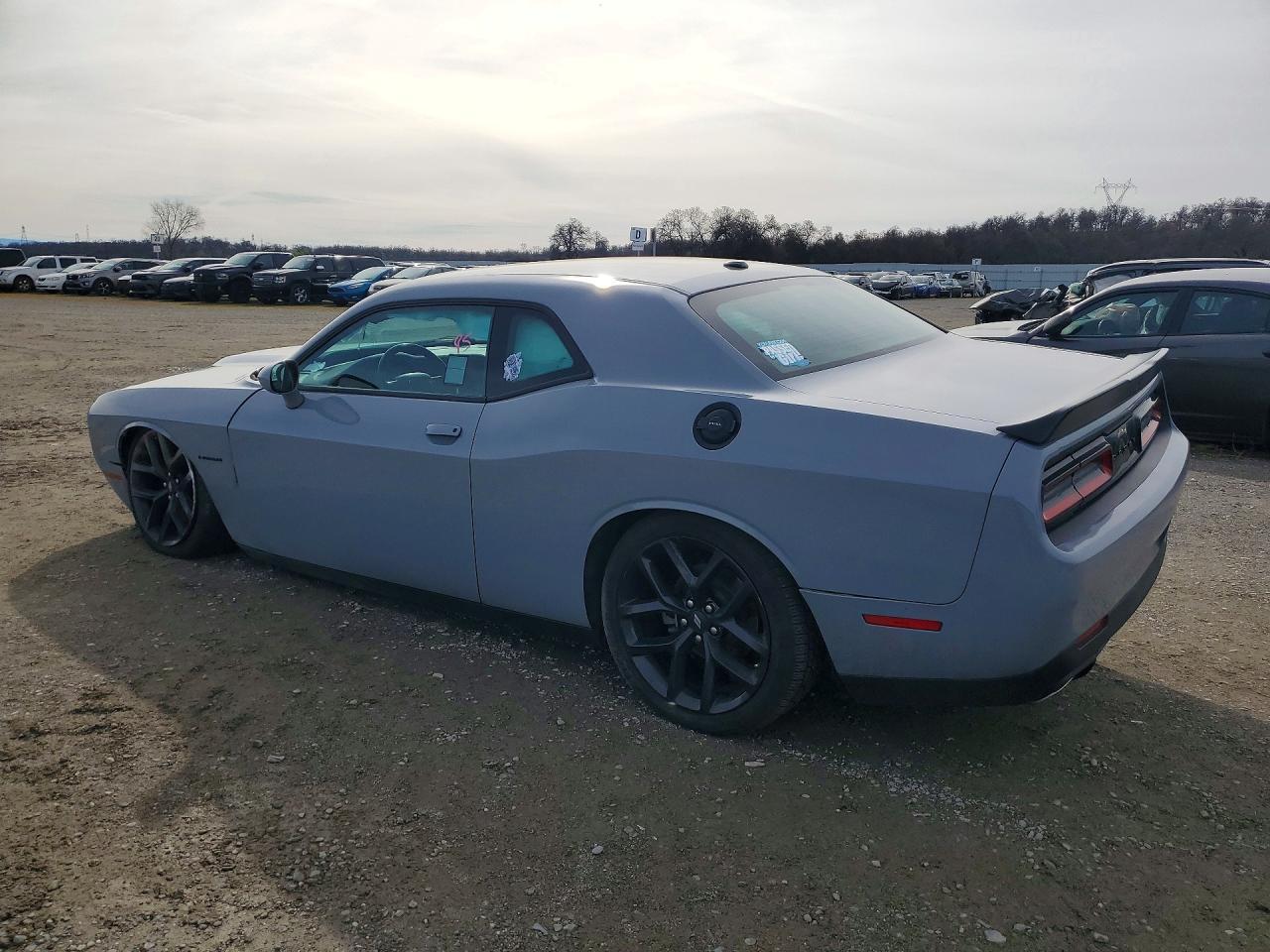 2022 Dodge Challenger R - zdjęcie 2