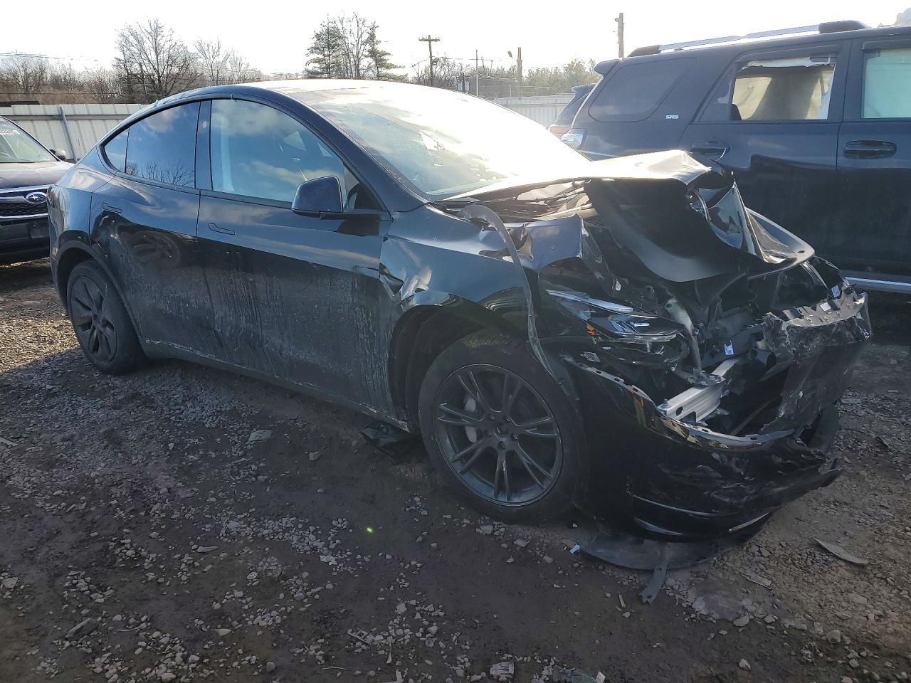 2024 Tesla Model Y - zdjęcie 4