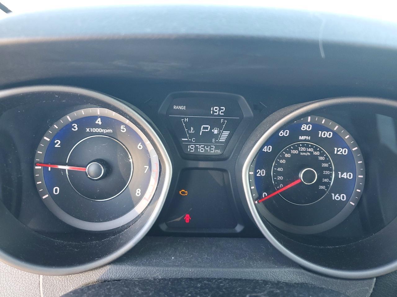 2015 Hyundai Elantra Se - zdjęcie 9