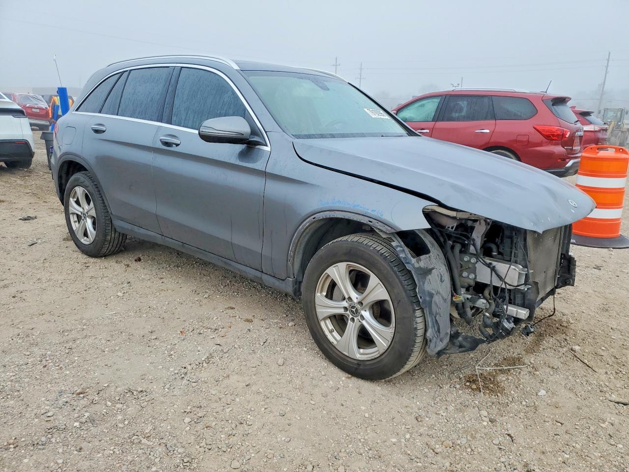 2018 Mercedes-Benz Glc 300 - zdjęcie 4