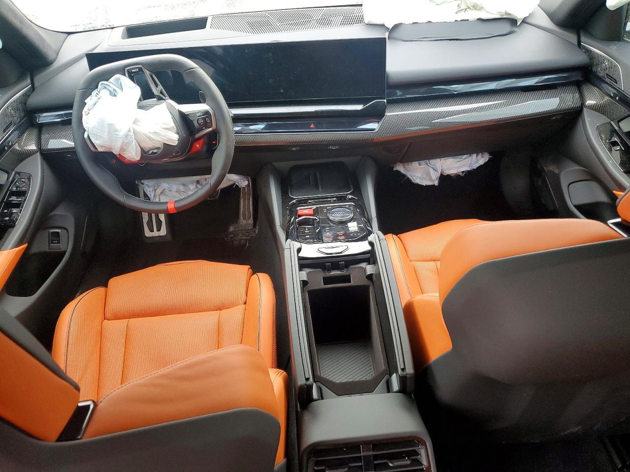 2026 BMW M5 Touring - zdjęcie 8