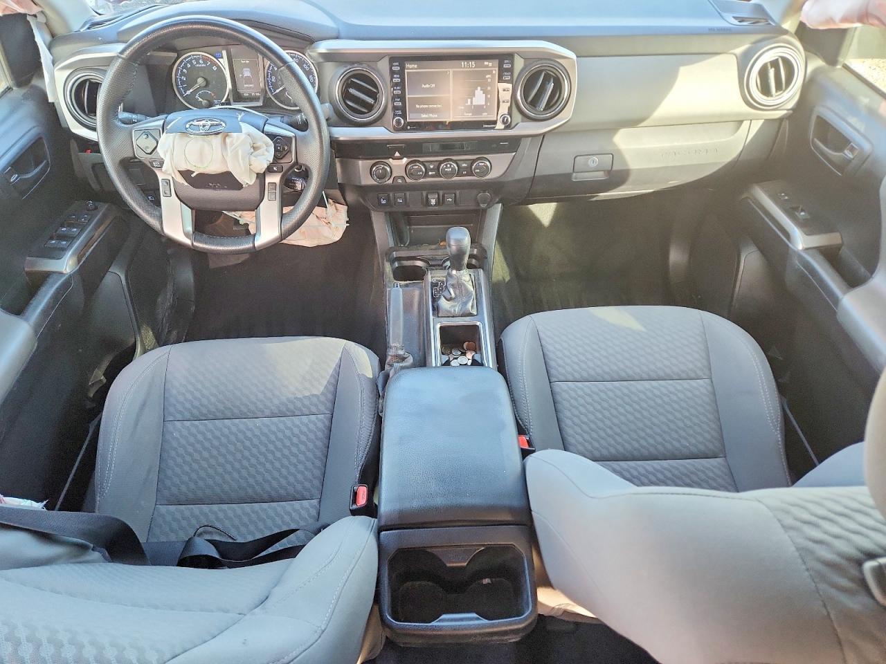 2021 Toyota Tacoma - zdjęcie 8