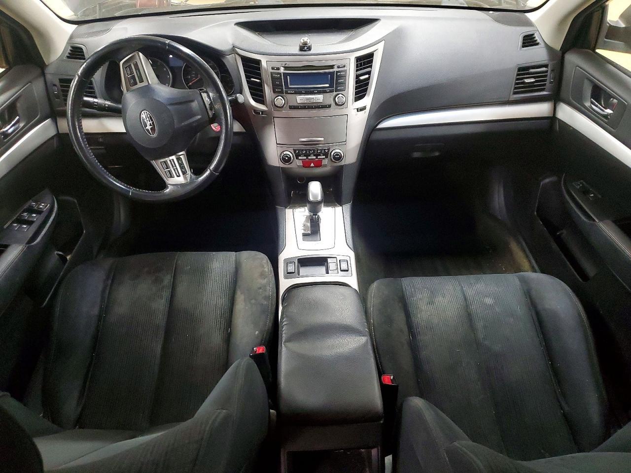 2013 Subaru Outback 2.5I Premium - zdjęcie 8