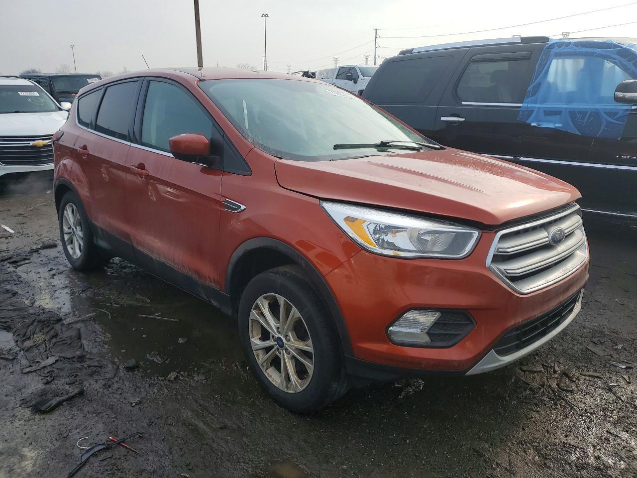 2019 Ford Escape - zdjęcie 4