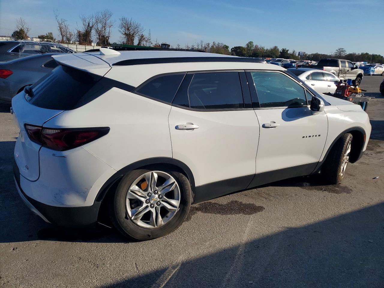 2021 Chevrolet Blazer 3Lt - zdjęcie 3