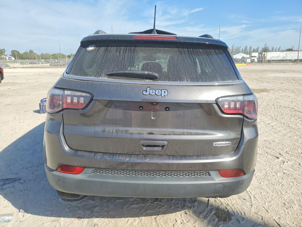 2018 Jeep Compass Latitude - zdjęcie 6