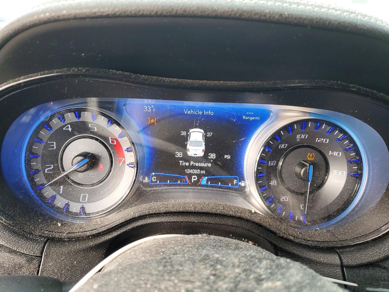 2020 Chrysler 300 S - zdjęcie 9